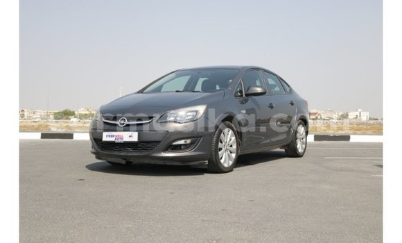 Nunua Imported Opel Astra Nyingine Gari ndani ya Import - Dubai nchini Harare