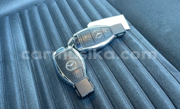 Tenga Tsaru Mercedes‒Benz A–Class Tsvuku Mota in Beitbridge in Matabeleland South Tenga Tsaru Mercedes‒Benz A–Class Tsvuku Mota in Beitbridge in Matabeleland South