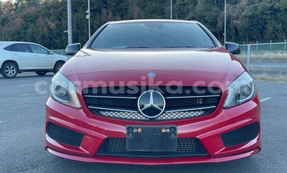 Tenga Tsaru Mercedes‒Benz A–Class Tsvuku Mota in Beitbridge in Matabeleland South Tenga Tsaru Mercedes‒Benz A–Class Tsvuku Mota in Beitbridge in Matabeleland South