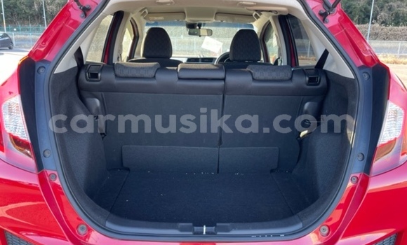 Acheter Occasion Voiture Honda Fit Rouge à Beitbridge, Matabeleland South Acheter Occasion Voiture Honda Fit Rouge à Beitbridge, Matabeleland South