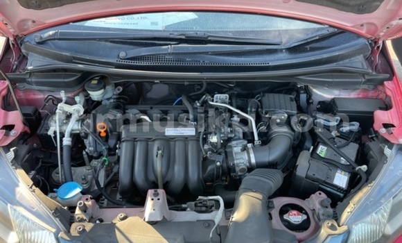 Acheter Occasion Voiture Honda Fit Rouge à Beitbridge, Matabeleland South Acheter Occasion Voiture Honda Fit Rouge à Beitbridge, Matabeleland South