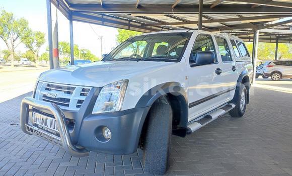 Tenga Tsaru Isuzu KB Chena Mota in Beitbridge in Matabeleland South Tenga Tsaru Isuzu KB Chena Mota in Beitbridge in Matabeleland South