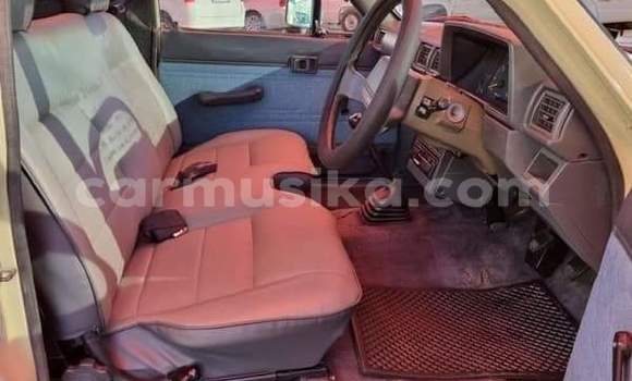 Acheter Occasion Voiture Toyota Hilux Autre à Beitbridge, Matabeleland South Acheter Occasion Voiture Toyota Hilux Autre à Beitbridge, Matabeleland South