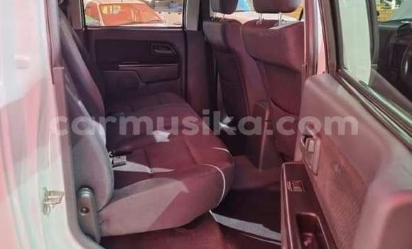 Acheter Occasion Voiture Isuzu KB Blanc à Beitbridge, Matabeleland South Acheter Occasion Voiture Isuzu KB Blanc à Beitbridge, Matabeleland South