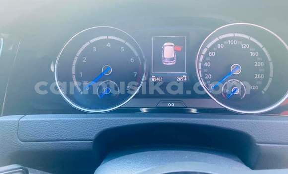 Acheter Occasion Voiture Volkswagen Golf R Blanc à Beitbridge, Matabeleland South Acheter Occasion Voiture Volkswagen Golf R Blanc à Beitbridge, Matabeleland South