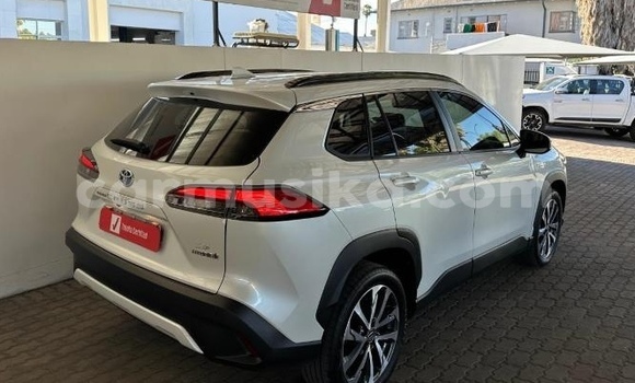 Nunua Ilio tumika Toyota Corolla Cross Nyeupe Gari ndani ya Beitbridge nchini Matabeleland Kusini Nunua Ilio tumika Toyota Corolla Cross Nyeupe Gari ndani ya Beitbridge nchini Matabeleland Kusini