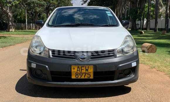 Nunua Ilio tumika Nissan AD Nyeupe Gari ndani ya Belvedere nchini Harare