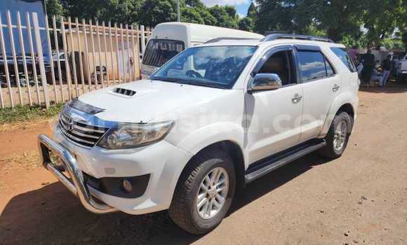 Buy Used Toyota Fortuner White Car in Belvedere in Harare Buy Used Toyota Fortuner White Car in Belvedere in Harare