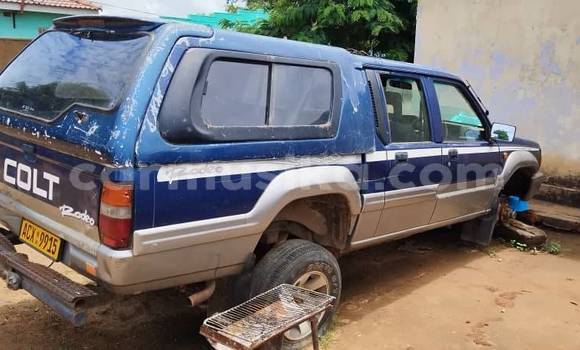 Nunua Ilio tumika Mitsubishi Colt Bluu Gari ndani ya Bindura nchini Mashonaland Central Nunua Ilio tumika Mitsubishi Colt Bluu Gari ndani ya Bindura nchini Mashonaland Central