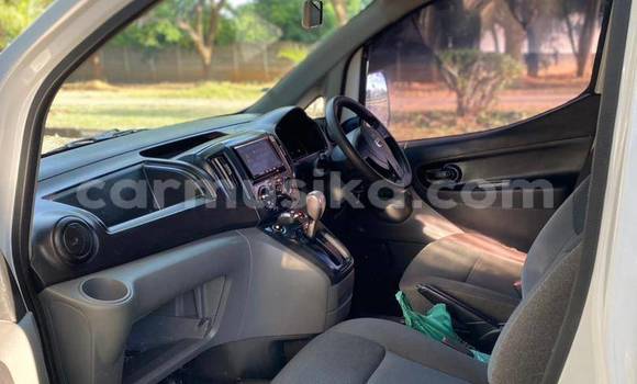 Nunua Ilio tumika Nissan NV200 Nyingine Gari ndani ya Bindura nchini Mashonaland Central Nunua Ilio tumika Nissan NV200 Nyingine Gari ndani ya Bindura nchini Mashonaland Central