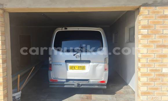 Nunua Ilio tumika Nissan Caravan Nyingine Gari ndani ya Bindura nchini Mashonaland Central Nunua Ilio tumika Nissan Caravan Nyingine Gari ndani ya Bindura nchini Mashonaland Central