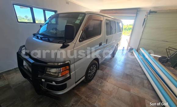 Nunua Ilio tumika Nissan Caravan Nyingine Gari ndani ya Bindura nchini Mashonaland Central Nunua Ilio tumika Nissan Caravan Nyingine Gari ndani ya Bindura nchini Mashonaland Central