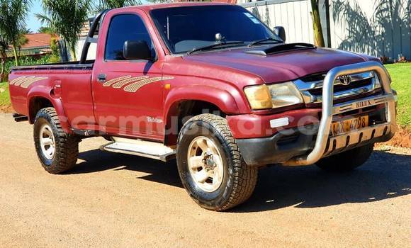 Nunua Ilio tumika Toyota Hilux Nyekundu Gari ndani ya Belvedere nchini Harare Nunua Ilio tumika Toyota Hilux Nyekundu Gari ndani ya Belvedere nchini Harare