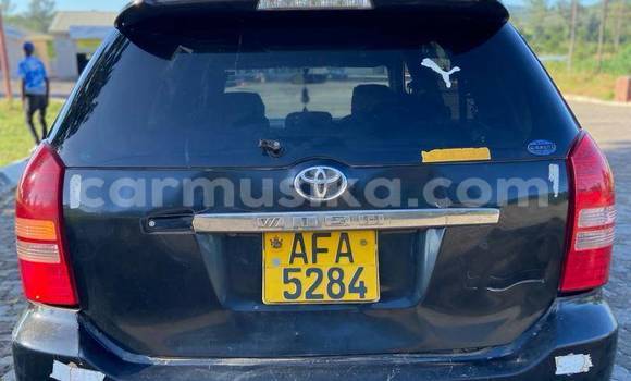 Tenga Tsaru Toyota Wish Chena Mota in Belvedere in Harare Tenga Tsaru Toyota Wish Chena Mota in Belvedere in Harare