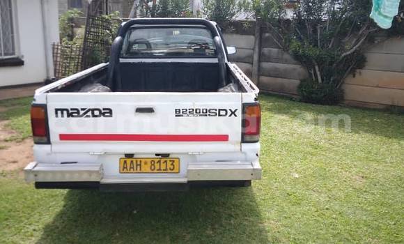 Acheter Occasion Voiture Mazda BT-50 Blanc à Bindura, Mashonaland Central Acheter Occasion Voiture Mazda BT-50 Blanc à Bindura, Mashonaland Central