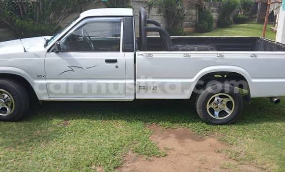 Acheter Occasion Voiture Mazda BT-50 Blanc à Bindura, Mashonaland Central Acheter Occasion Voiture Mazda BT-50 Blanc à Bindura, Mashonaland Central