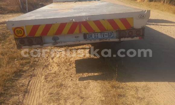 Acheter Occasion Voiture FAW City Golf Blanc à Belvédère, Harare Acheter Occasion Voiture FAW City Golf Blanc à Belvédère, Harare