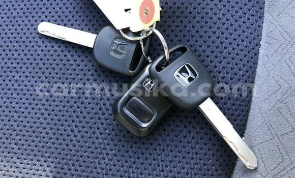 Acheter Occasion Voiture Honda Fit Bleu à Beitbridge, Matabeleland South Acheter Occasion Voiture Honda Fit Bleu à Beitbridge, Matabeleland South