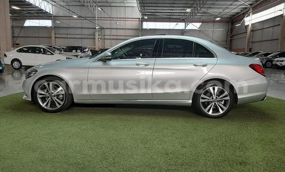 Acheter Occasion Voiture Mercedes‒Benz C–Class Gris à Beitbridge, Matabeleland South Acheter Occasion Voiture Mercedes‒Benz C–Class Gris à Beitbridge, Matabeleland South