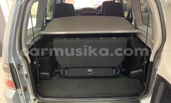 Acheter Occasion Voiture Mitsubishi Pajero Gris à Beitbridge, Matabeleland South Acheter Occasion Voiture Mitsubishi Pajero Gris à Beitbridge, Matabeleland South