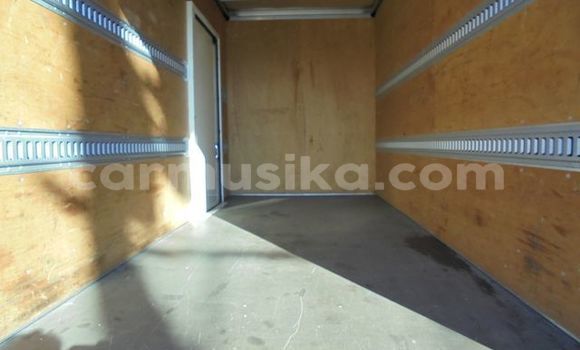 Acheter Occasion Voiture Toyota Dyna Blanc à Beitbridge, Matabeleland South Acheter Occasion Voiture Toyota Dyna Blanc à Beitbridge, Matabeleland South