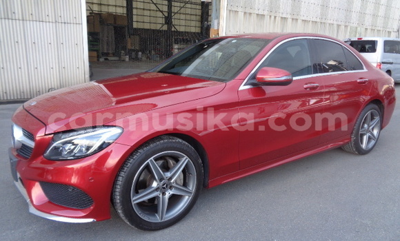 Buy Used Mercedes‒Benz C–Class Red Car in Beitbridge in Matabeleland South