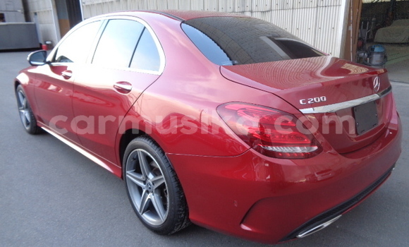 Tenga Tsaru Mercedes‒Benz C–Class Tsvuku Mota in Beitbridge in Matabeleland South Tenga Tsaru Mercedes‒Benz C–Class Tsvuku Mota in Beitbridge in Matabeleland South