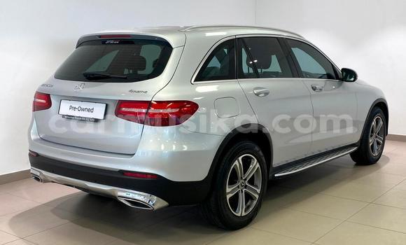 Tenga Tsaru Mercedes-Benz GLC 250D Sirivha Mota in Harare in Harare Tenga Tsaru Mercedes-Benz GLC 250D Sirivha Mota in Harare in Harare