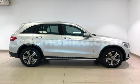Tenga Tsaru Mercedes-Benz GLC 250D Sirivha Mota in Harare in Harare Tenga Tsaru Mercedes-Benz GLC 250D Sirivha Mota in Harare in Harare