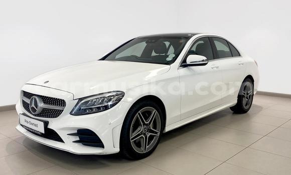Buy Used Mercedes-Benz C-Classe White Car in Harare in Harare