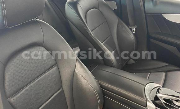 Acheter Occasion Voiture Mercedes-Benz C-Classe Blanc à Harare, Harare Acheter Occasion Voiture Mercedes-Benz C-Classe Blanc à Harare, Harare