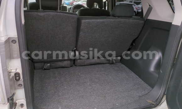 Acheter Occasion Voiture Toyota Rush Blanc à Beitbridge, Matabeleland South Acheter Occasion Voiture Toyota Rush Blanc à Beitbridge, Matabeleland South