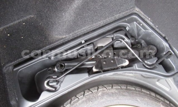 Nunua Ilio tumika Toyota Corolla Nyeusi Gari ndani ya Beitbridge nchini Matabeleland Kusini Nunua Ilio tumika Toyota Corolla Nyeusi Gari ndani ya Beitbridge nchini Matabeleland Kusini