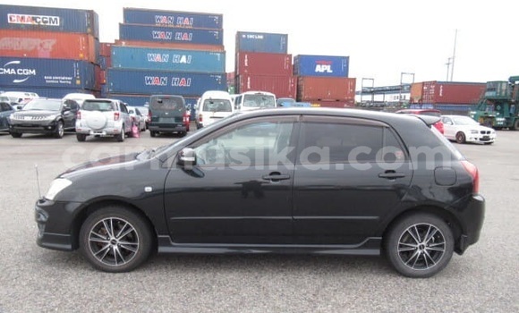 Nunua Ilio tumika Toyota Corolla Nyeusi Gari ndani ya Beitbridge nchini Matabeleland Kusini Nunua Ilio tumika Toyota Corolla Nyeusi Gari ndani ya Beitbridge nchini Matabeleland Kusini