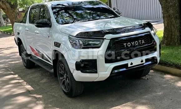 Acheter Occasion Voiture Toyota Hilux Blanc à Harare, Harare Acheter Occasion Voiture Toyota Hilux Blanc à Harare, Harare