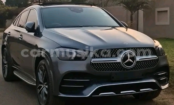 Tenga Tsaru Mercedes‒Benz GLE Nhema Mota in Harare in Harare