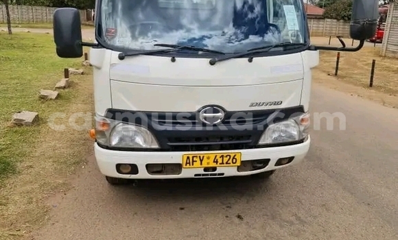 Acheter Occasion Voiture Toyota Dyna Blanc à Harare, Harare Acheter Occasion Voiture Toyota Dyna Blanc à Harare, Harare