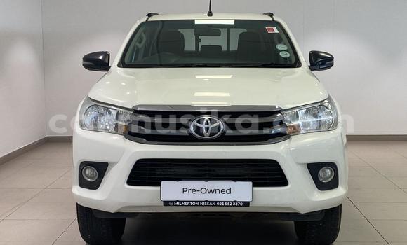 Tenga Tsaru Toyota Hilux Chena Mota in Harare in Harare Tenga Tsaru Toyota Hilux Chena Mota in Harare in Harare