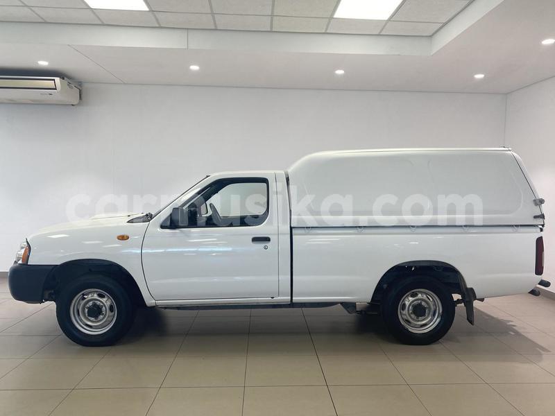 Big with watermark nissan np 300 harare harare 35016