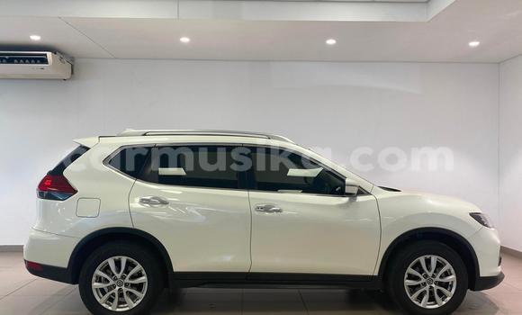 Acheter Occasion Voiture Nissan X–Trail Blanc à Harare, Harare Acheter Occasion Voiture Nissan X–Trail Blanc à Harare, Harare
