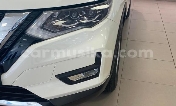 Acheter Occasion Voiture Nissan X–Trail Blanc à Harare, Harare Acheter Occasion Voiture Nissan X–Trail Blanc à Harare, Harare