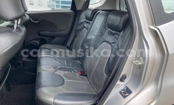 Tenga Tsaru Honda Fit Sirivha Mota in Beitbridge in Matabeleland South Tenga Tsaru Honda Fit Sirivha Mota in Beitbridge in Matabeleland South