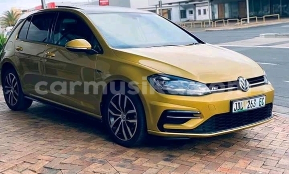 Tenga Tsaru Volkswagen Golf R Zvimwe Mota in Beitbridge in Matabeleland South