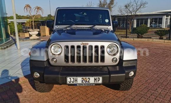 Buy Used Jeep Wrangler Silver Car in Beitbridge in Matabeleland South Buy Used Jeep Wrangler Silver Car in Beitbridge in Matabeleland South