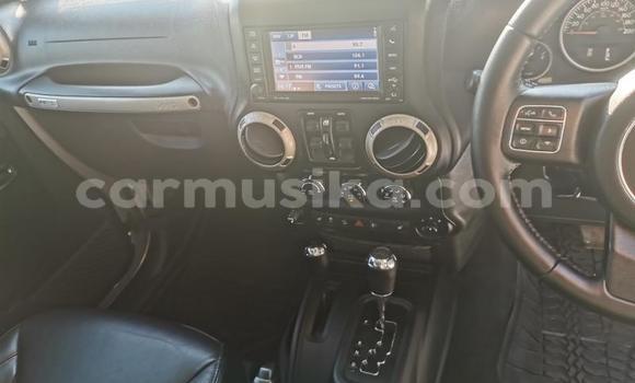 Buy Used Jeep Wrangler Silver Car in Beitbridge in Matabeleland South Buy Used Jeep Wrangler Silver Car in Beitbridge in Matabeleland South
