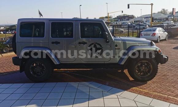 Buy Used Jeep Wrangler Silver Car in Beitbridge in Matabeleland South Buy Used Jeep Wrangler Silver Car in Beitbridge in Matabeleland South