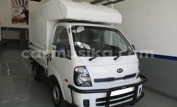 Acheter Occasion Voiture Kia K3 Blanc à Beitbridge, Matabeleland South Acheter Occasion Voiture Kia K3 Blanc à Beitbridge, Matabeleland South