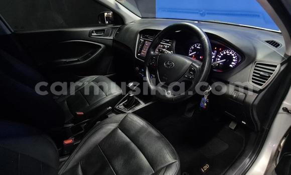 Buy Used Hyundai i20 Silver Car in Bulawayo in Bulawayo Buy Used Hyundai i20 Silver Car in Bulawayo in Bulawayo