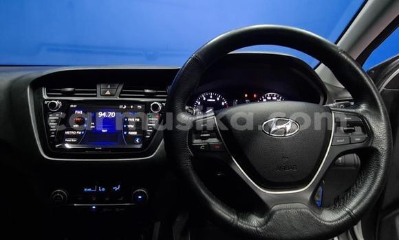 Buy Used Hyundai i20 Silver Car in Bulawayo in Bulawayo Buy Used Hyundai i20 Silver Car in Bulawayo in Bulawayo