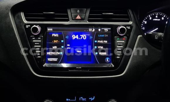 Buy Used Hyundai i20 Silver Car in Bulawayo in Bulawayo Buy Used Hyundai i20 Silver Car in Bulawayo in Bulawayo